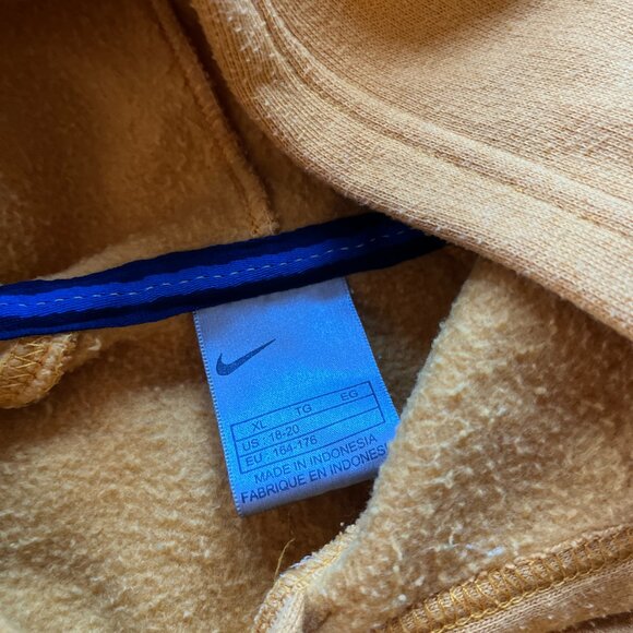 Nike Y2K Yellow Hoodie (boys XL) - Picture 3 of 6
